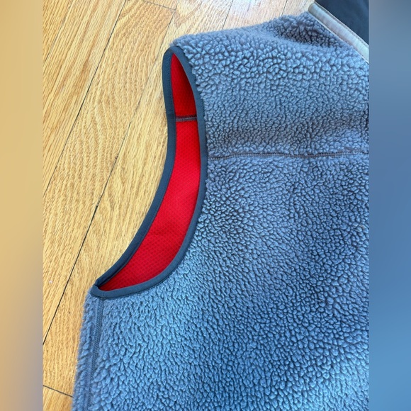 Patagonia Men’s Classic Retro-X Fleece Vest - XL - Picture 9 of 9